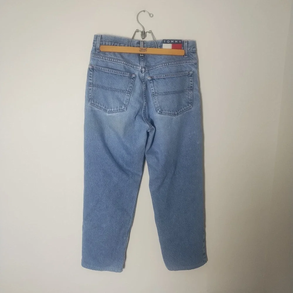 Vintage Tommy Hilfiger Jeans Mens 31x27 Straight Leg Thrashed Flag Logo 2000s